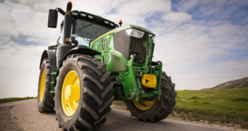 John Deere approves Continental tyres