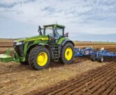 John Deere expands 8R and 8RX ranges